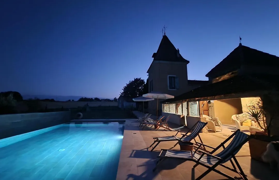Domaine de Bôle , Maison d'Hôtes-1